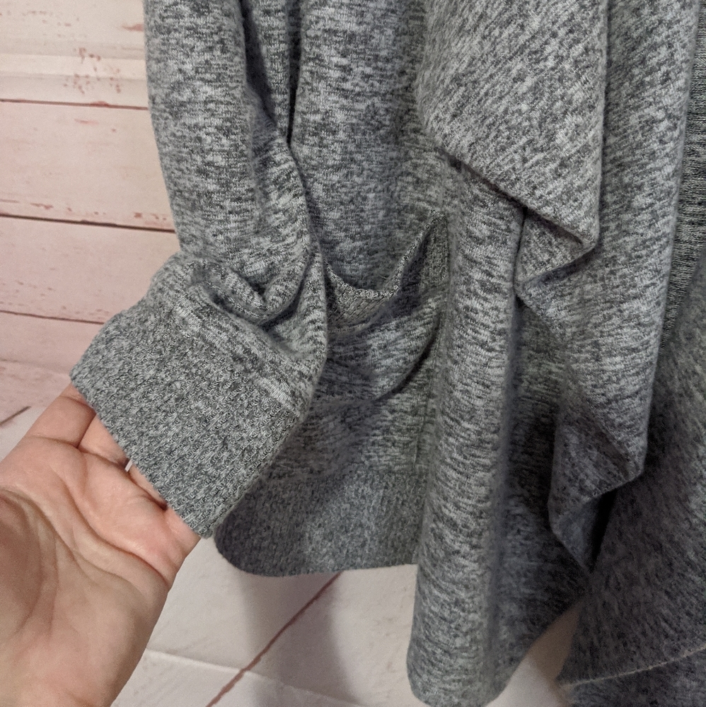 ๐ SALE Lucky Brand Plush Hacci Draped Cardigan - Picture 4 of 6